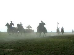 Lovasok háromszori szakrális országkerülése / Dreimal reiten um das Vaterland / Three times ride around the native country - 15