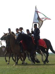 Lovasok háromszori szakrális országkerülése / Dreimal reiten um das Vaterland / Three times ride around the native country - 44