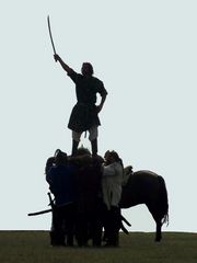 Árpádot minden magyarok nagyfejedelmévé választják (Pajzsra emelés) / Arpad wird für Großfürst von alle Ungarn gewählt (Erhebung auf dem Schild) / Arpad is chosen for the great prince by all Hungarian (Elevation on the shield) - 4