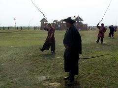 Ostormenet / Peitschengang / Whips march - 5