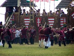 A vár ostroma (Testvérháború) / Die Belagerung der Festung (Bürgerkrieg) / The siege of the fortress (Civil war) - 22