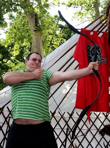 Nagy Pter slyemel az jjal / Gewichtheber Pter Nagy mit dem Bogen / Weightlifter Pter Nagy with the bow