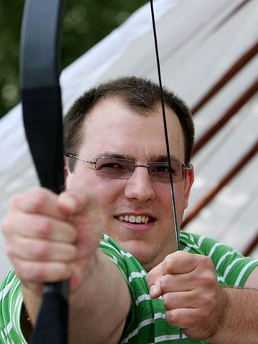 Nagy Pter slyemel az jjal / Gewichtheber Pter Nagy mit dem Bogen / Weightlifter Pter Nagy with the bow