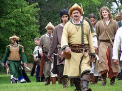 Gyülekeznek az íjászok / Die Bogenschützen versammeln sich / The archers assemble - 1