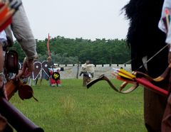 A (szimbolikus) bajor sereg Pozsony várának (szimbolikus) falai eltt / Die (symbolische) bayerische Heer vor dem (symbolische) Burg von Pozsony/Pressburg / The (symbolic) Bavarian army before the (symbolic) castle of Pozsony/Pressburg - 2