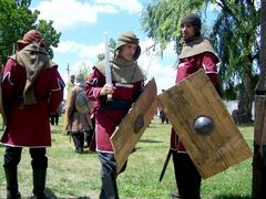 Harcos / Kriegern / Warriors - 2