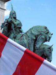 &Aacute;rp&aacute;d nagyfejedelem szobra / Denkmal des Gro&szlig;f&uuml;rsten Arpad / Monument of Grand Prince Arpad - 10
