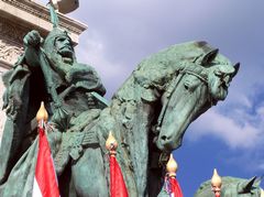 &Aacute;rp&aacute;d nagyfejedelem szobra / Denkmal des Gro&szlig;f&uuml;rsten Arpad / Monument of Grand Prince Arpad - 14