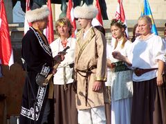A hatalom (Attila kardja) &aacute;tad&aacute;sa / &Uuml;bergabe der Macht mit dem Schwert des Attila / Transfer of power with the sword of Attila - 1