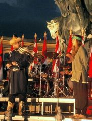 &Aacute;rp&aacute;d &eacute;s feles&eacute;ge - 'Pozsonyi csata' rock musical / Rock-Musical 'Schlacht von Pre�burg' / Rock musical 'Battle of Pressburg' - 7
