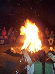 Tábortz Kisrozványban / Lagerfeuer in Kisrozvány / Campfire in Kisrozvány - 1