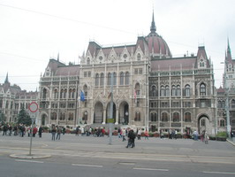 2010.10.02 - A Parlamentben