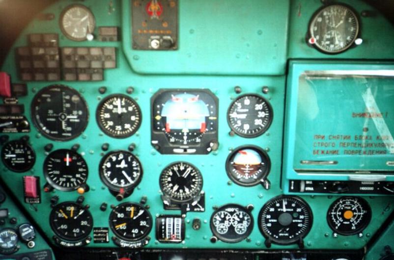 MI24 mszerfal.