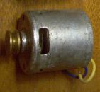 Fordulatszmszablyzs motor