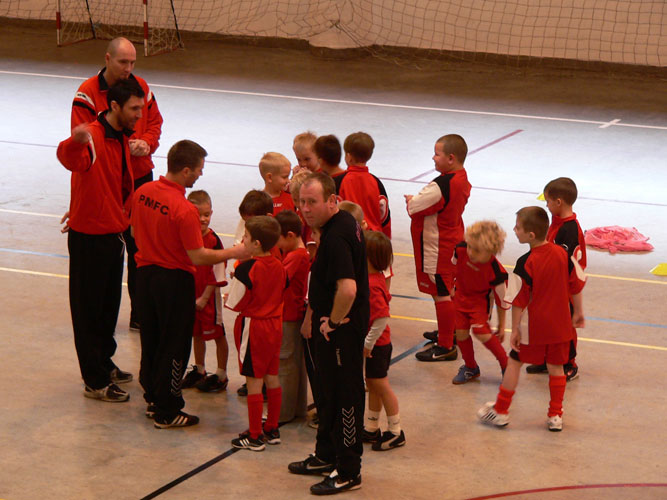 2008mik03