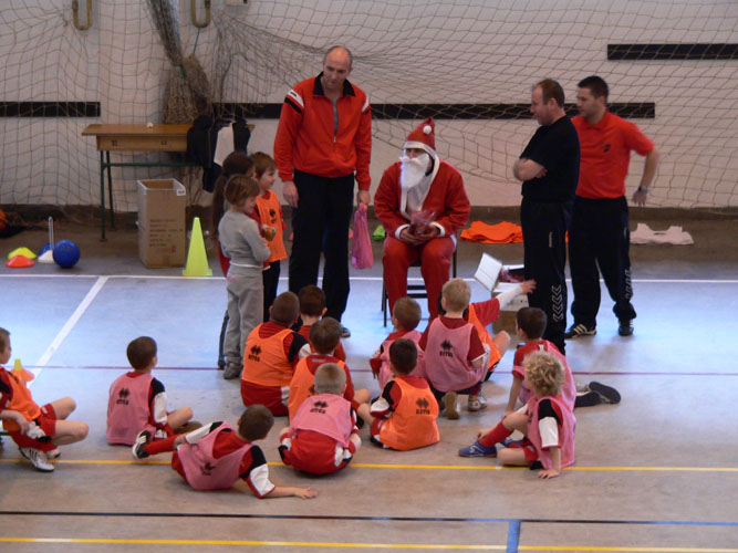 2008mik08