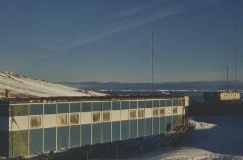 01_01_D125Araketasokhaza