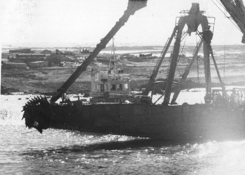 F804