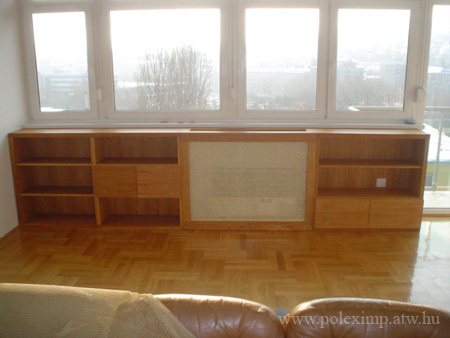 tolgy_szekreny_radiator_burkolattal1
