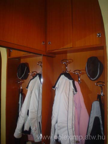 GARDROB3
