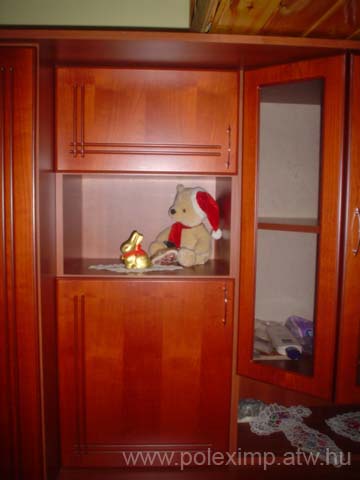 RSZEK004