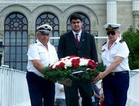 Boris Golubicic, Horvátország konzulja koszorúz - 1