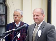 Simicskó István honvédelmi államtitkár ünnepi köszöntje