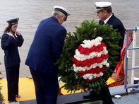 Az Ómagyar Társaság koszorúja / 2