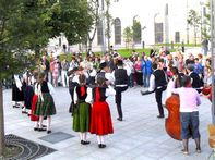 Táncház a Március 15. téren / 8