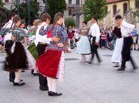 Táncház a Március 15. téren / 10
