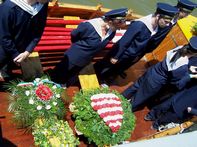 Koszorúk a Rabszolgályán / 4