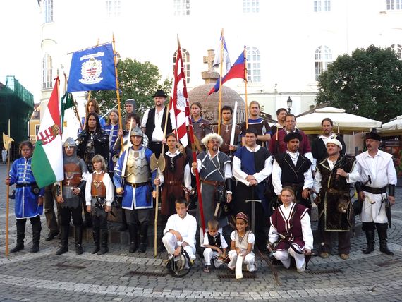 Tablkp a szkesfehrvri megemlkezkrl