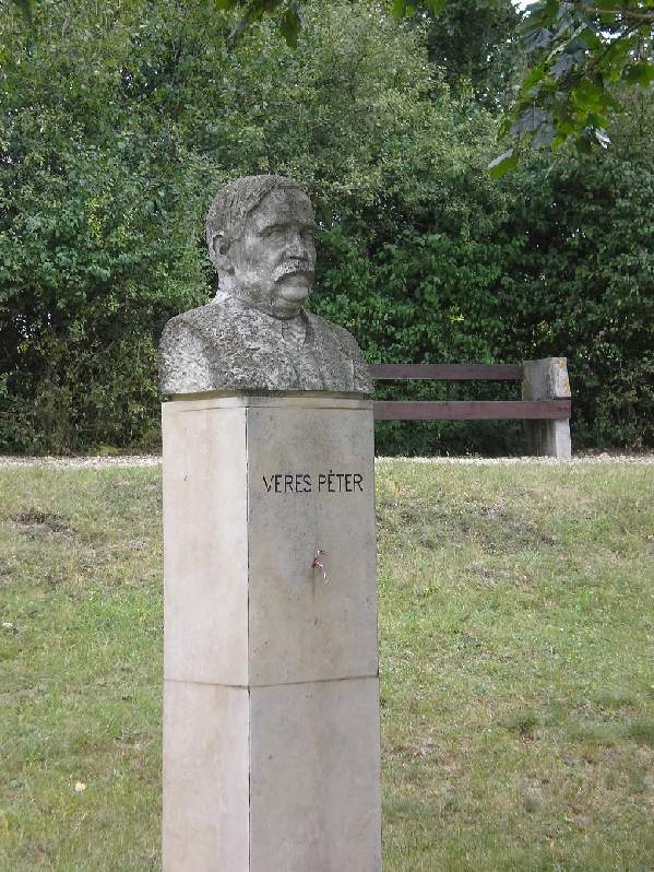 vissza