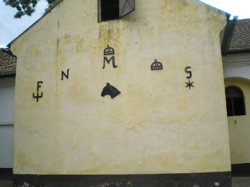 vissza