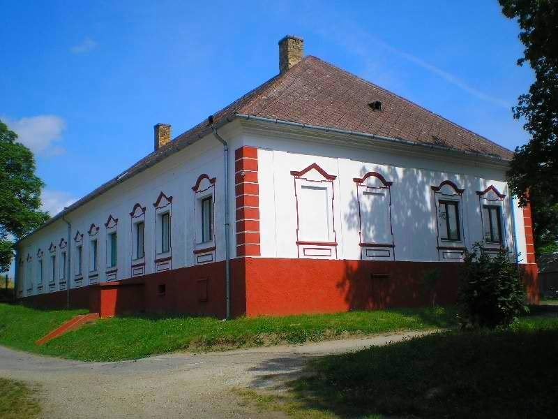vissza