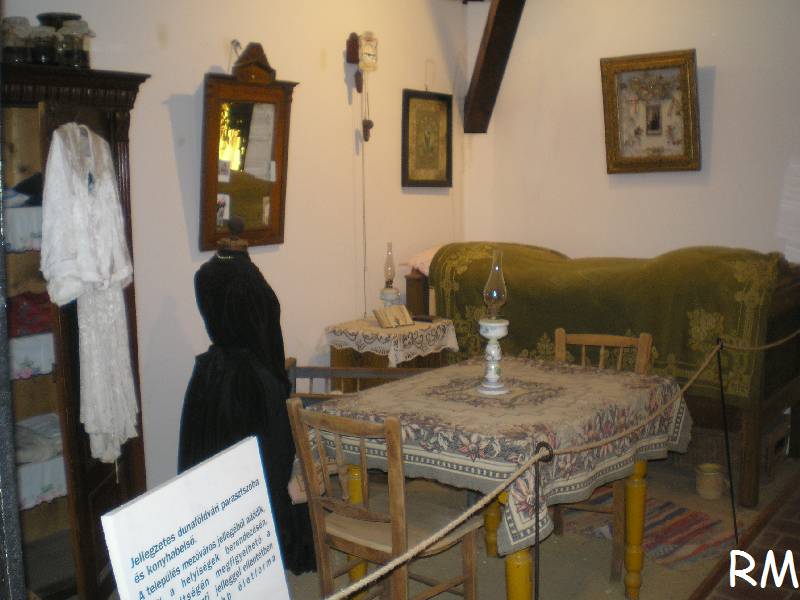 vissza