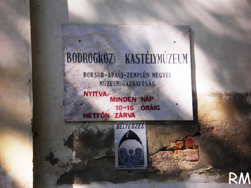 vissza