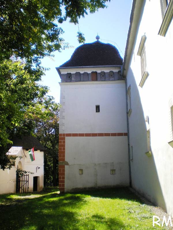 vissza