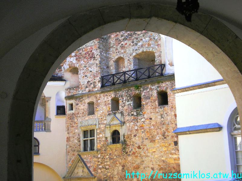 vissza