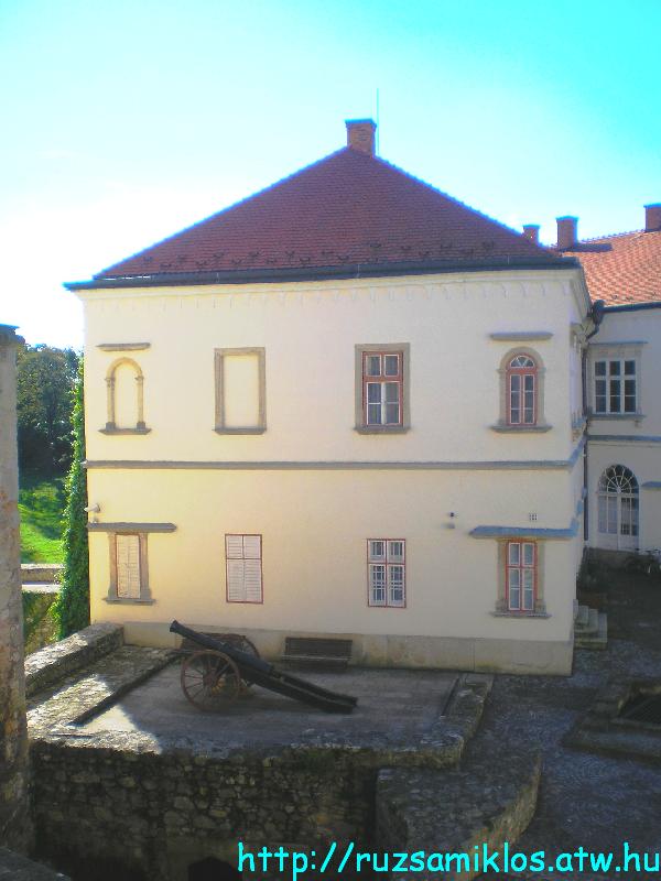 vissza