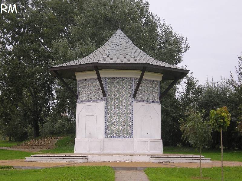 vissza