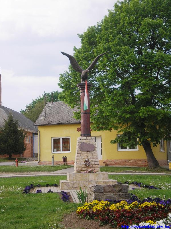 vissza