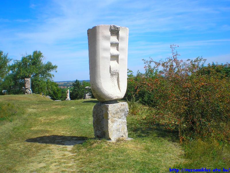 vissza