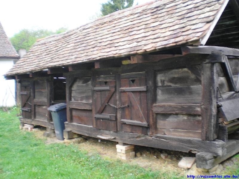 vissza