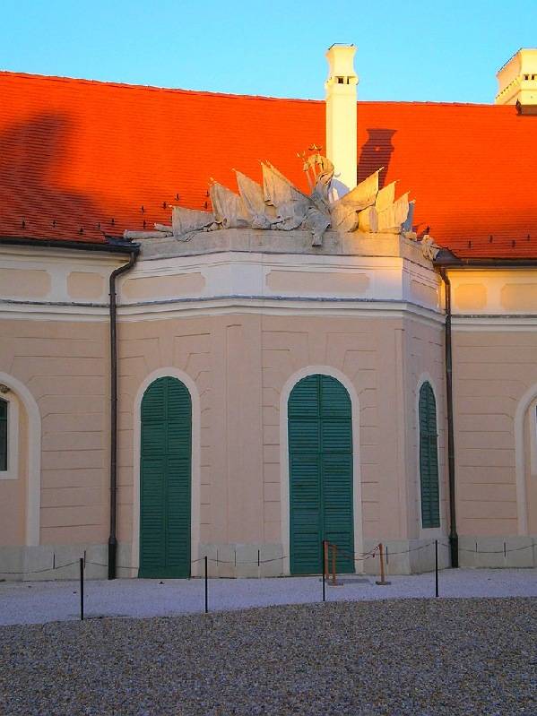 vissza