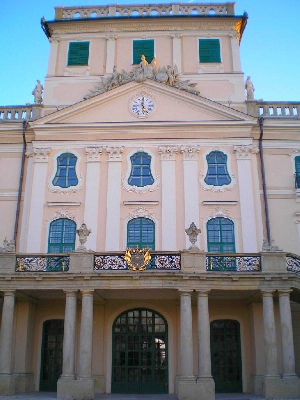 vissza
