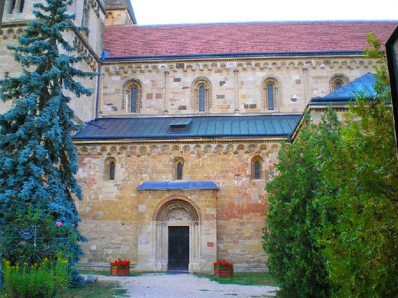 vissza
