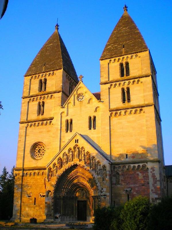 vissza