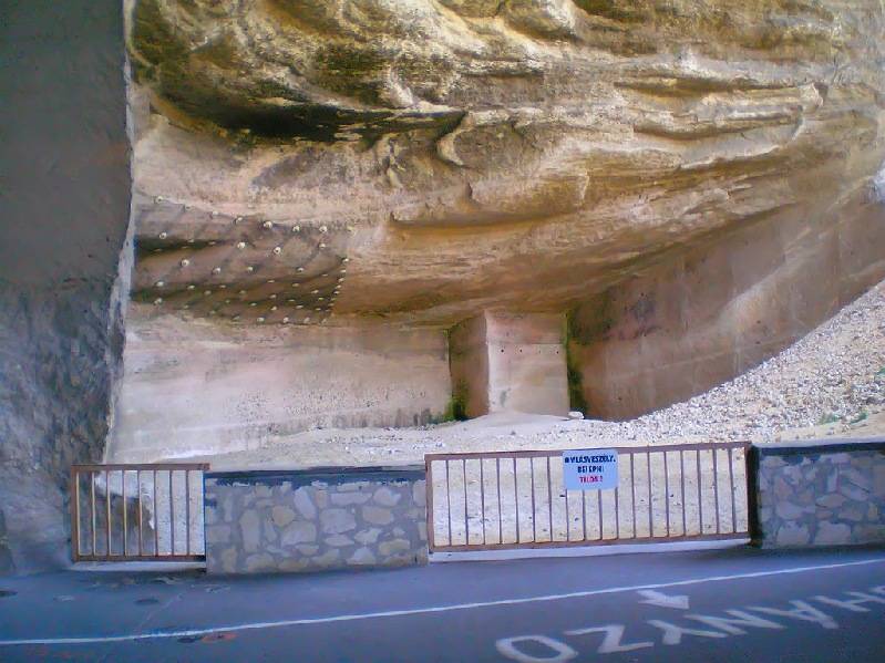 vissza