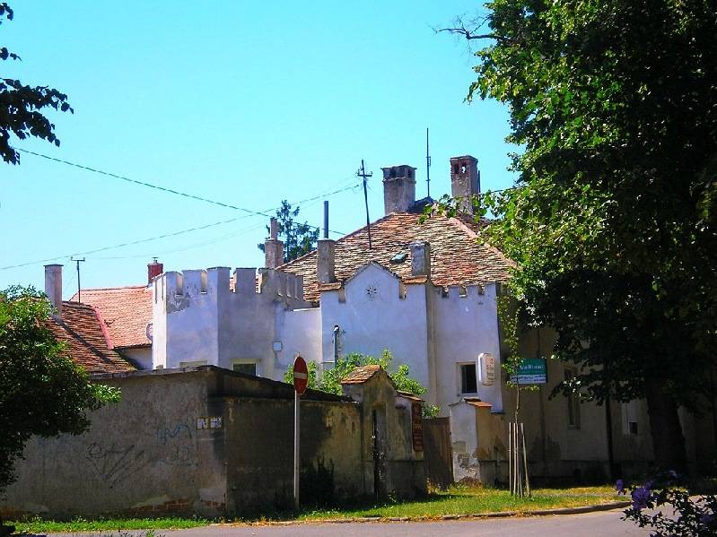 vissza